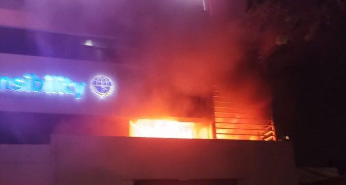 Gedung Dishub Jatim Terbakar (foto/ist)