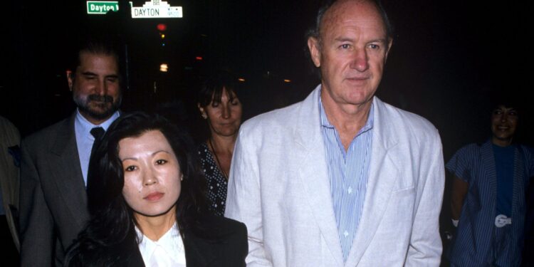 Gene Hackman and istrinya Betsy Arakawa. (foto/net)