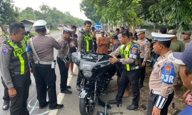 Motor gede (moge) Harley-Davidson Bendum Demokrat Renville Antonio ringsek usai kecelakaan maut. (foto/ist)