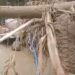 Pemandangan infrastruktur dekat rumah warga Dairi yang rusak akibat banjir. (foto/ist)