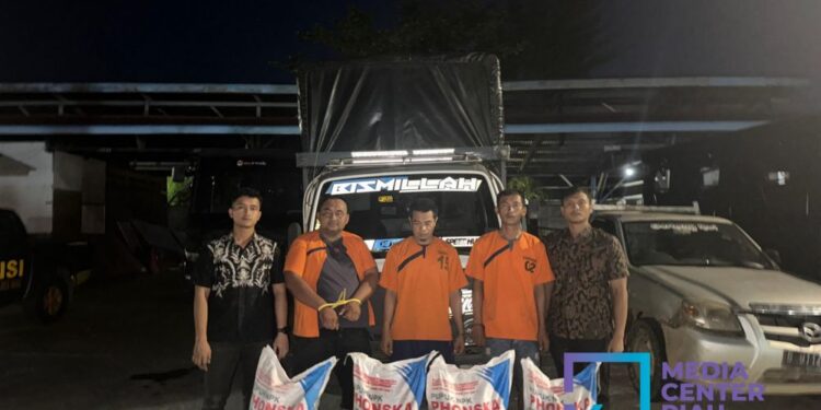 Polres Inhu meringkus 3 tersangka penyalahgunaan pupuk subsidi 9 ton. (foto/Media Center Riau)