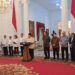 Presiden Prabowo Subianto ketika memberi keterangan di Istana Merdeka, Senin, 17 Februari 2025. (foto/dok)