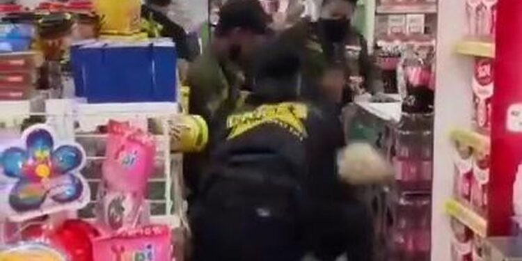 Insiden pengeroyokan jukir hingga tewas mengenaskan. (foto/ist)