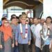 Kepala BP Batam Amsakar Achmad dan Wakil Kepala BP Batam Li Claudia Chandra kembali ke Batam melalui Bandara Hang Nadim pada Sabtu siang (1/3/2025) usai mengikuti Retreat Kepala Daerah 2025 di Akademi Militer (Akmil) Magelang. (foto/Humas BP Batam)