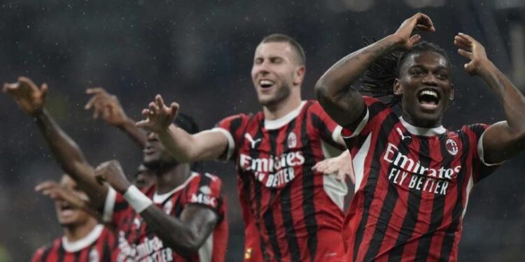 AC Milan dan AS Roma Bahas Transfer Pemain. (Foto/Internet).