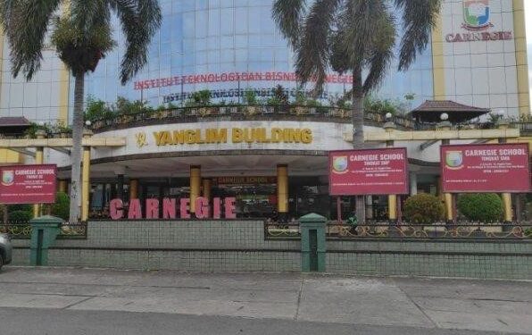 Food court Yanglim Plaza yang terletak di Sei Rengas, Medan Area. (Foto/Dokumentasi).