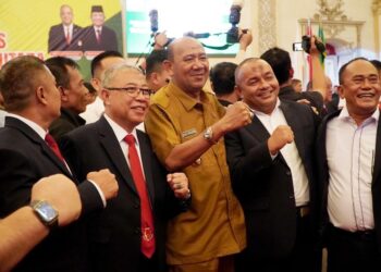 Bupati Langkat H. Syah Afandin, SH menghadiri acara pelantikan pengurus . (Foto/Diskominfo).