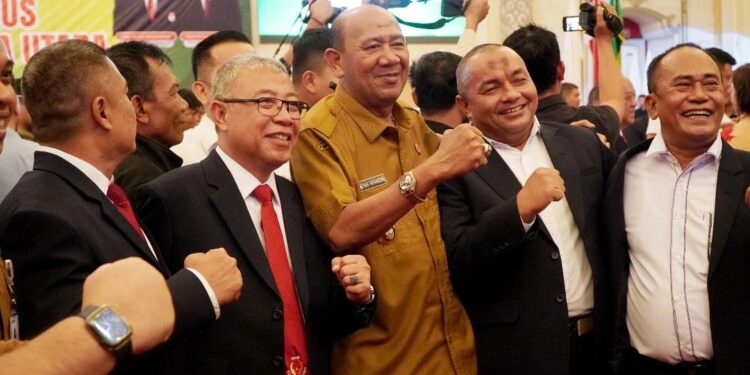 Bupati Langkat H. Syah Afandin, SH menghadiri acara pelantikan pengurus . (Foto/Diskominfo).
