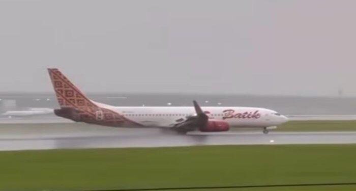 Pesawat Batik Air Gagal Mendarat di Lubuklinggau. (Foto/Doc)