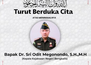 Bupati Kasmarni Sampaikan Duka Mendalam Atas Wafatnya Kepala Kejari Bengkalis. (Foto/Diskominfo Bengkalis)