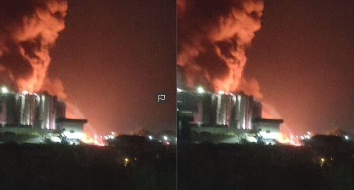 Kebakaran Hebat Landa Pabrik Minyak di Medan. (Foto/Doc)