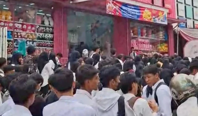 Seribuan pencari kerja di Kabupaten Cianjur, Jawa Barat, memperebutkan 50 lowongan kerja. (Foto/Doc)