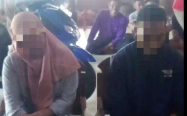 ASN dan seorang ibu ramah tangga yang kepergok mesum di ladang Gunungkidul, DIY. (Foto/Doc)