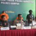 Polres Kampar merilis pengungkapan kasus penyeludupan 1 kg sabu-sabu. (Foto/Doc)