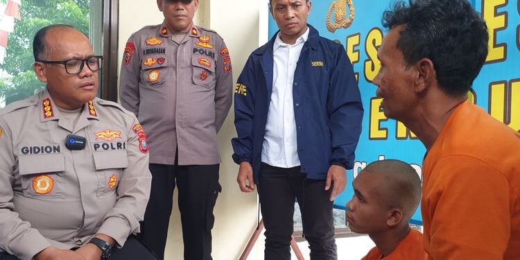 Ayah dan Anak Bunuh Pekerja Panglong di Deli Serdang. (Foto/Doc)