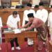 Dewan Perwakilan Rakyat Daerah (DPRD) Kota Batam secara resmi mengesahkan Rancangan Peraturan Daerah (Ranperda) tentang Perubahan Anggaran Pendapatan dan Belanja Daerah (APBD) Kota Batam Tahun Anggaran 2025 dalam rapat paripurna yang digelar Jumat (11/7/2025) siang. (Foto/Humas DPRD Batam)