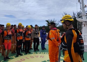 Apel personil pencarian terhadap ABK KM Osela. (Foto/Doc)
