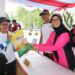 Kapolres Langkat dan Ibu Bhayangkari turun langsung pada acara tersebut. (Foto/JR Siahaan)