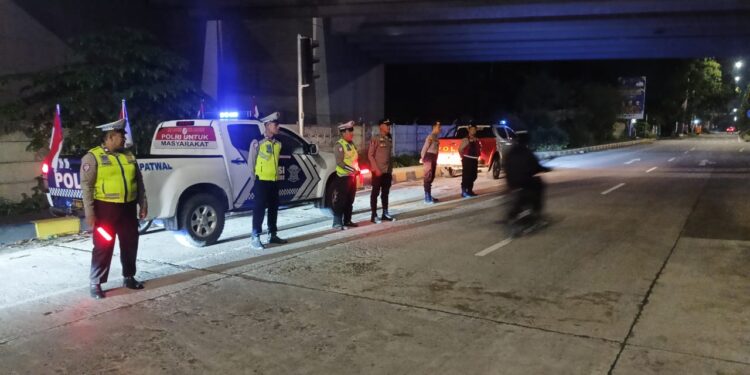 Polres Langkat Gencarkan Patroli Blue Light. (Foto/JR Siahaan)