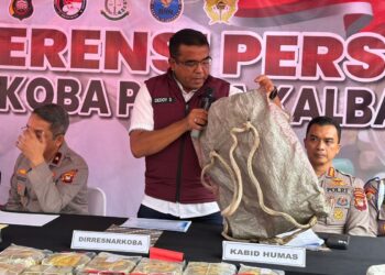 Polda Kalbar Tangkap 3 WN Malaysia Selundupkan 77 Kg Sabu dan 54.000 Butir Ekstasi. (Foto/Doc)