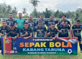 Karang Taruna Nagari Sungai Sariak Gelar Turnamen Sepakbola U-45. (Foto/Agustin)
