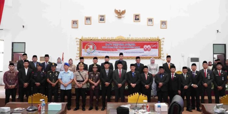 Kapolres Tubaba Hadiri Rapat Paripurna DPRD dalam Rangka HUT ke-80 RI. (Foto/Mas Derik)