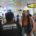 Kantor Imigrasi Ngurah Rai mendeportasi seorang perempuan warga negara Amerika Serikat berinisial JRG. (Foto/Doc)