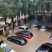 Sejumlah kendaraan terendam banjir di Bali. (Foto/Doc)