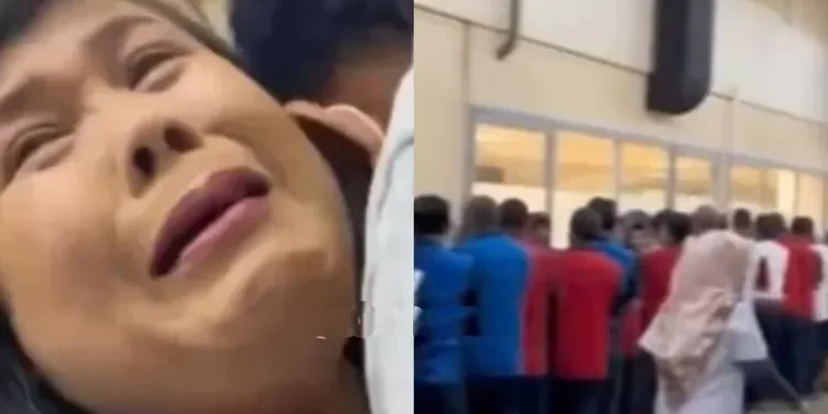 Potongan gambar sebuah video memperlihatkan momen haru yang diduga karyawan PT Gudang Garam menjadi viral di media sosial. (Foto/Doc)