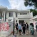 Kondisi rumah Uya Kuya usai digeruduk dan dijarah massa. (Foto/Doc)
