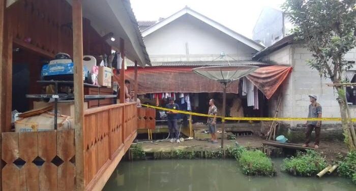 TKP Suami di Pandeglang Diduga Bunuh Anak dan Istri. (Foto/Doc)