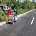 Pekerjaan proyek peningkatan dan rekontruksi jalan Tanjung Samak-Repan di Meranti. (Foto/Doc).