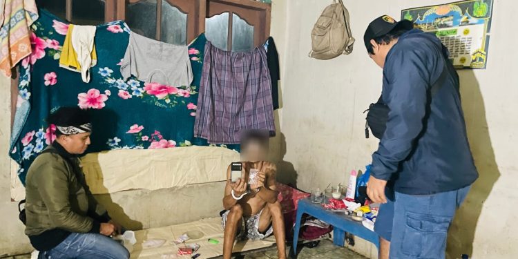 Polsek Salapian Tangkap Pria Pengedar Sabu di Desa Namotongan. (Foto/JR Siahaan)