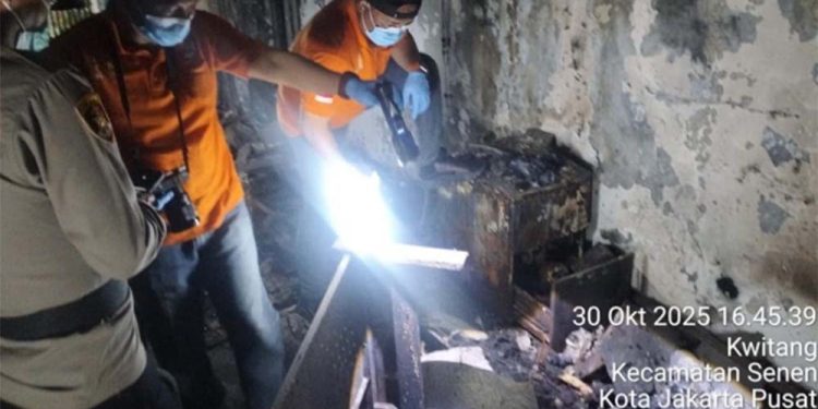 Penemuan Dua Kerangka Manusia di Gedung ACC Kwitang, Jakarta Pusat. (Foto/Doc)