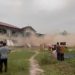 Asrama Dayah Najmul Hidayah Bireun Ambruk ke Sungai Akibat Longsor di Tengah Banjir Besar. (Foto/Doc)