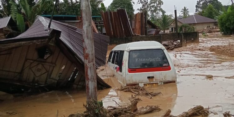 Banjir menerjang sejumlah wilayah di Sumatera Utara. (Foto/Doc)