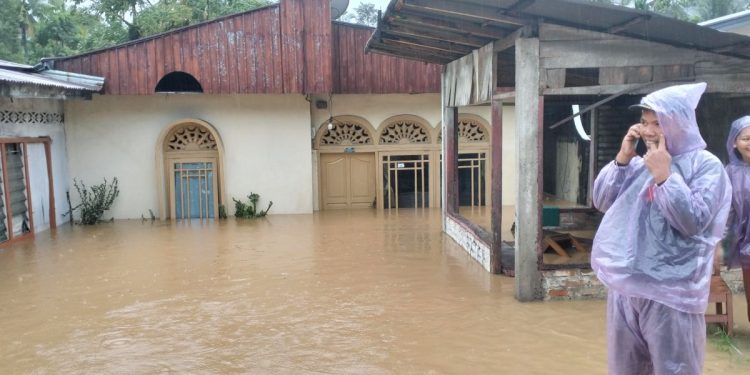 Banjir Sungai Batang Anai Putus Jalur Padang–Bukittinggi. (Foto/Doc)