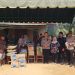 Polres Langkat Salurkan Bantuan Sembako ke Lima Titik Pengungsian di Besitang. (Foto/JR Siahaan)