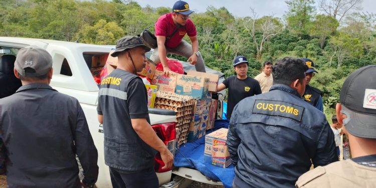 Bea Cukai Lhokseumawe Salurkan Bantuan ke Bener Meriah . (Foto/Doc)