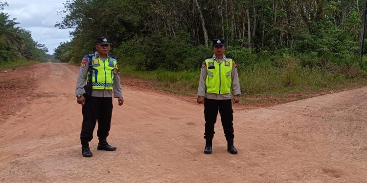 Polsek Belitang III Intensifkan Patroli Hunting di Jalur Rawan. (Foto/Yesi)