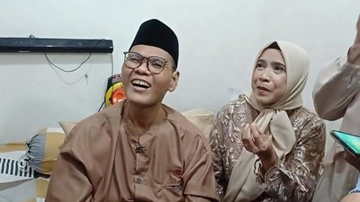 Aktor Fahmi Bo dan Sang Istri. (Foto/Doc)