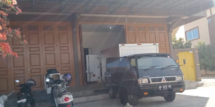Gudang penyimpanan berbagai merk rokok gudang garam di Tanjung Balai Karimun. (Foro/Dokumentasi).
