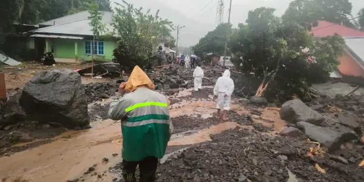 Banjir Bandang Terjang Tiga Kecamatan di Sitaro. (Foto/Doc)