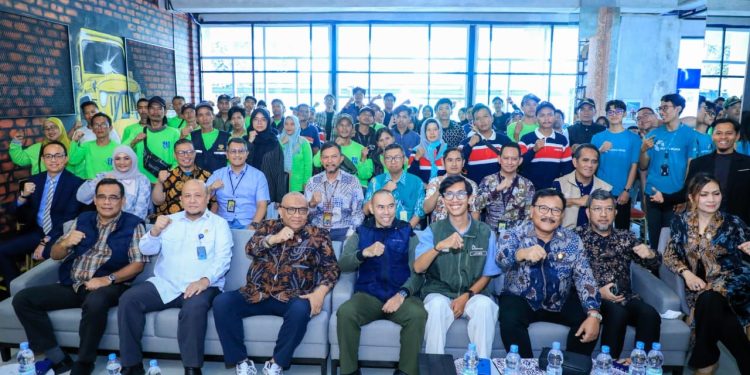Atasi Persoalan Sampah Bandung, Kemnaker Gelar Green Jobs Class. (Foto/Humas).