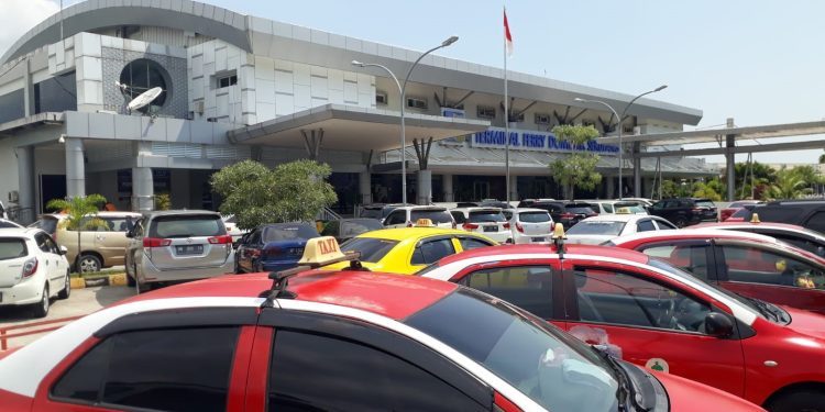 Pelabuhan domestik sekupang yang kerap meloloskan berbagai barang tanpa dokumen. (Foto/Dokumentasi).