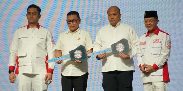 DPP ABPEDNAS Hibahkan 7 Unit Kendaraan Operasional untuk Kejaksaan di Aceh dan Sumatera Utara. (Foto/Fadli).