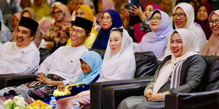 Wali Kota Didampingi Wakil Wali Kota Batam Serara Resmi Buka MTQ XXXIV Kec. Nongsa. (Foto/Kominfo).
