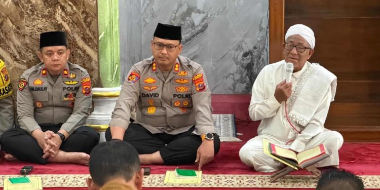 Kapolres Tekankan Peningkatan Iman dan Integritas Pasca Lebaran> (Foto/Jhon).