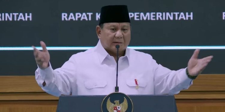 Presiden Prabowo Subianto Turunkan Biaya Haji 2026 Sebesar Rp 2 Juta Meski Avtur Naik. (Foto/Net).