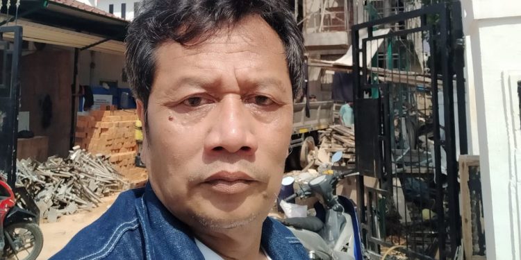 Ketua Kelompok Diskusi Anti 86 (Kodat86) Cak Ta'in Komari SS